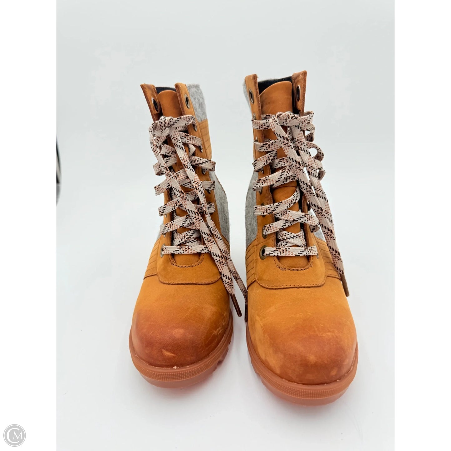 Boots Snow By Sorel In Grey & Tan, Size: 7.5