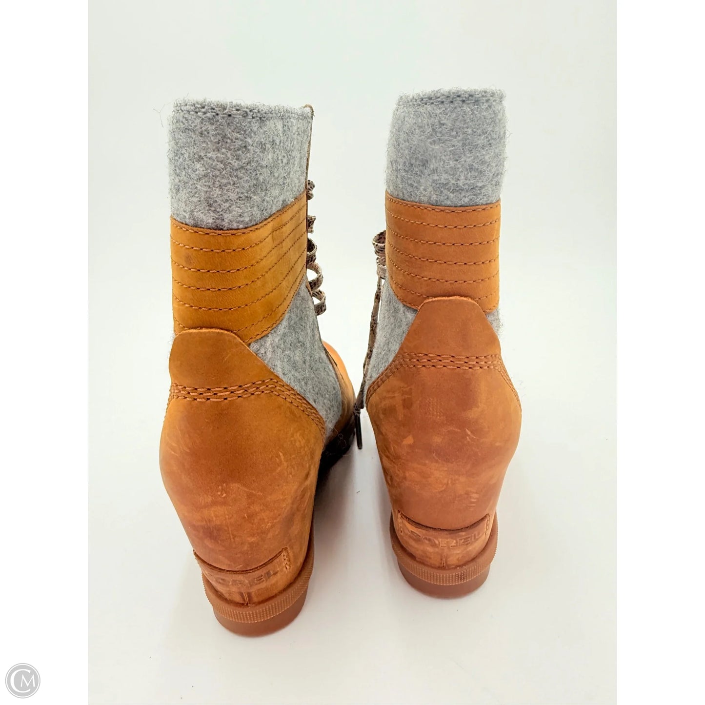 Boots Snow By Sorel In Grey & Tan, Size: 7.5