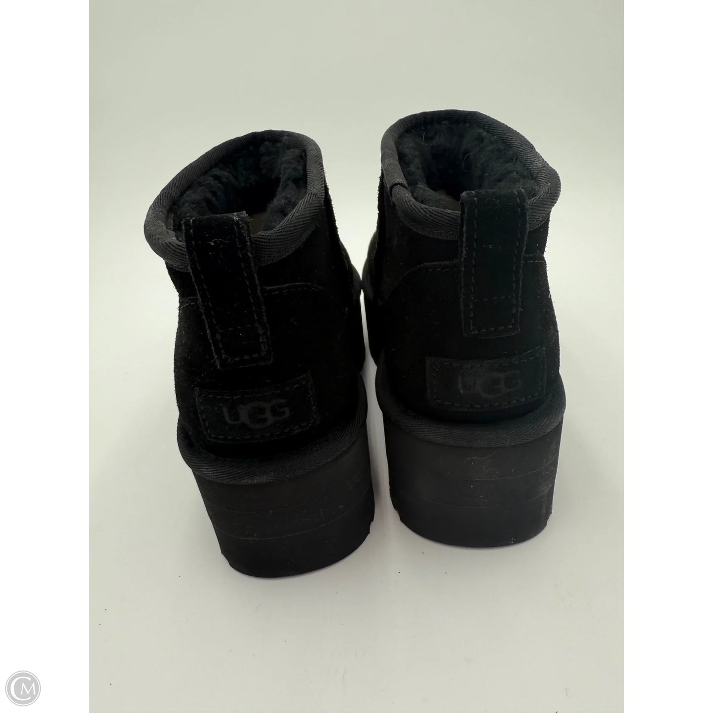 Boots Designer By Ugg In Black, Size: 8