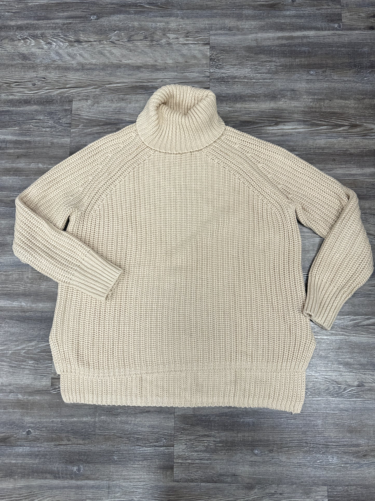 Sweater By 525 In Tan, Size: S