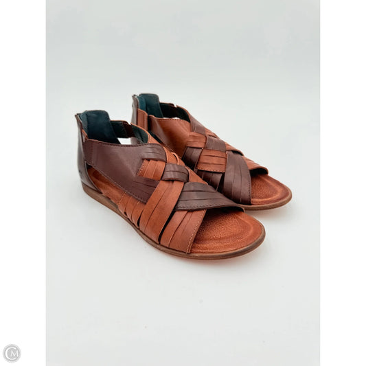 Sandals Flats By Bed Stu In Brown, Size: 8