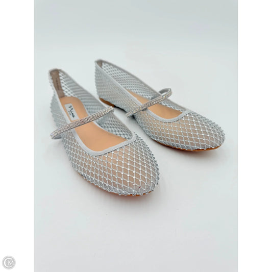 Shoes Flats By Nina In Silver, Size: 9.5