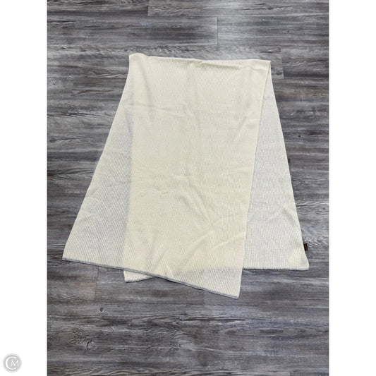 Scarf Winter By J Mclaughlin In Cream