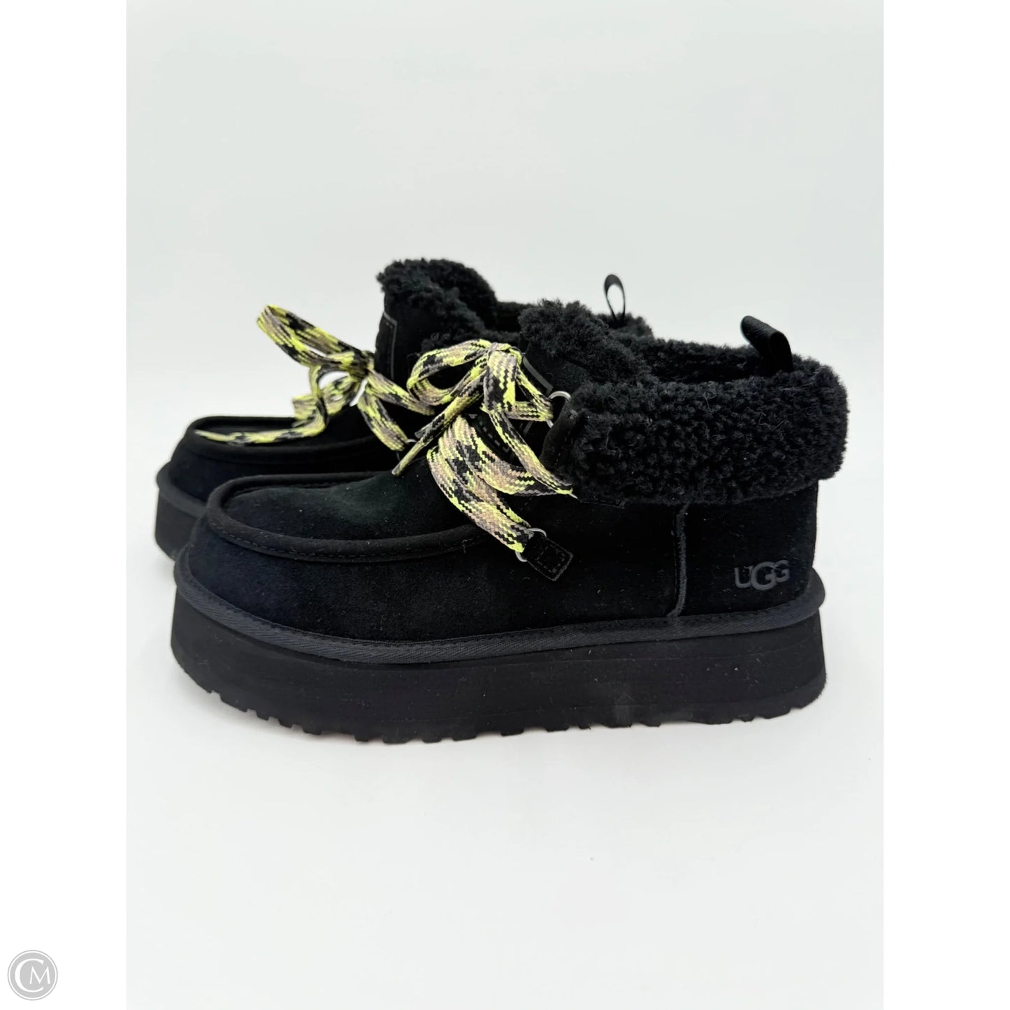 Boots Designer By Ugg In Black, Size: 9