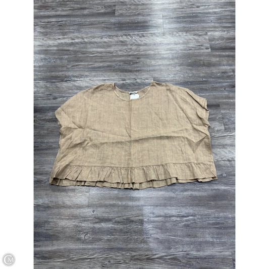 Top Short Sleeve By Liabella In Tan, Size: L