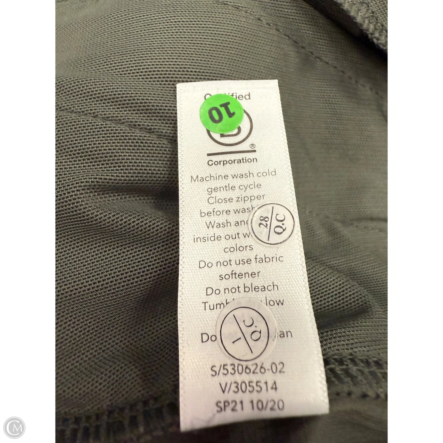 Athletic Shorts By Athleta In Green, Size: 2x