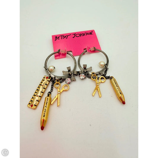 Earrings Dangle/drop By Betsey Johnson