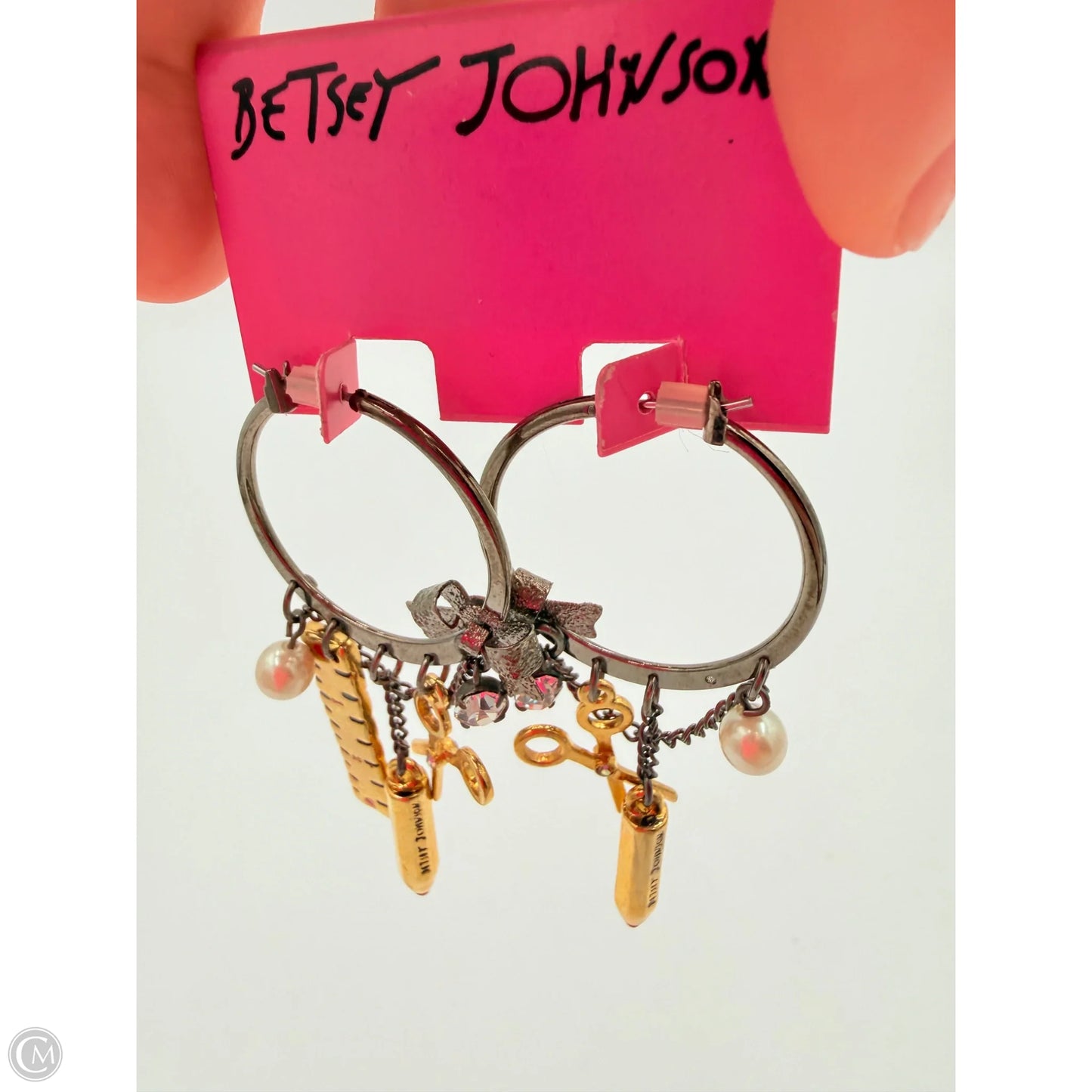 Earrings Dangle/drop By Betsey Johnson