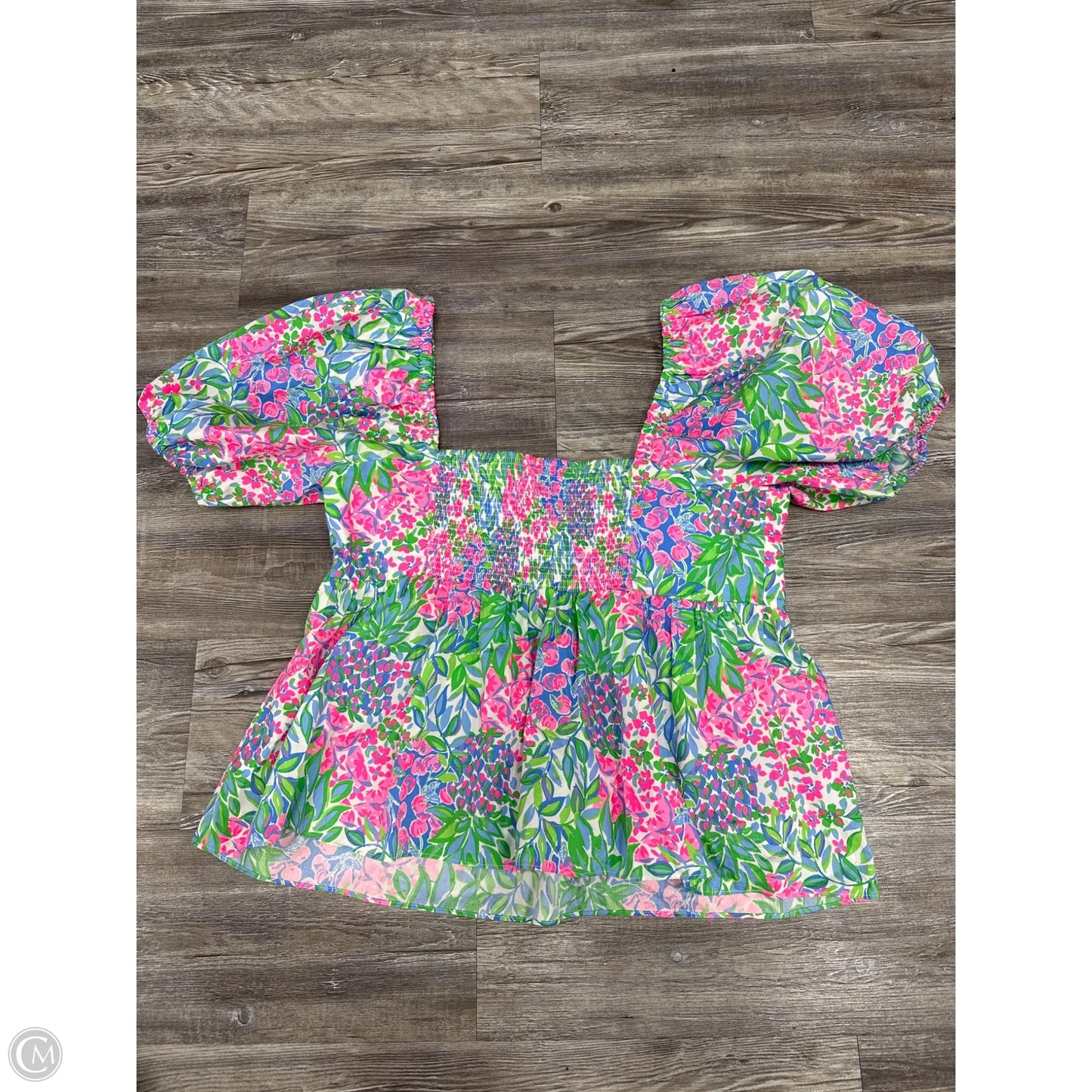 Top Short Sleeve Designer By Lilly Pulitzer In Green & Pink, Size: Xl