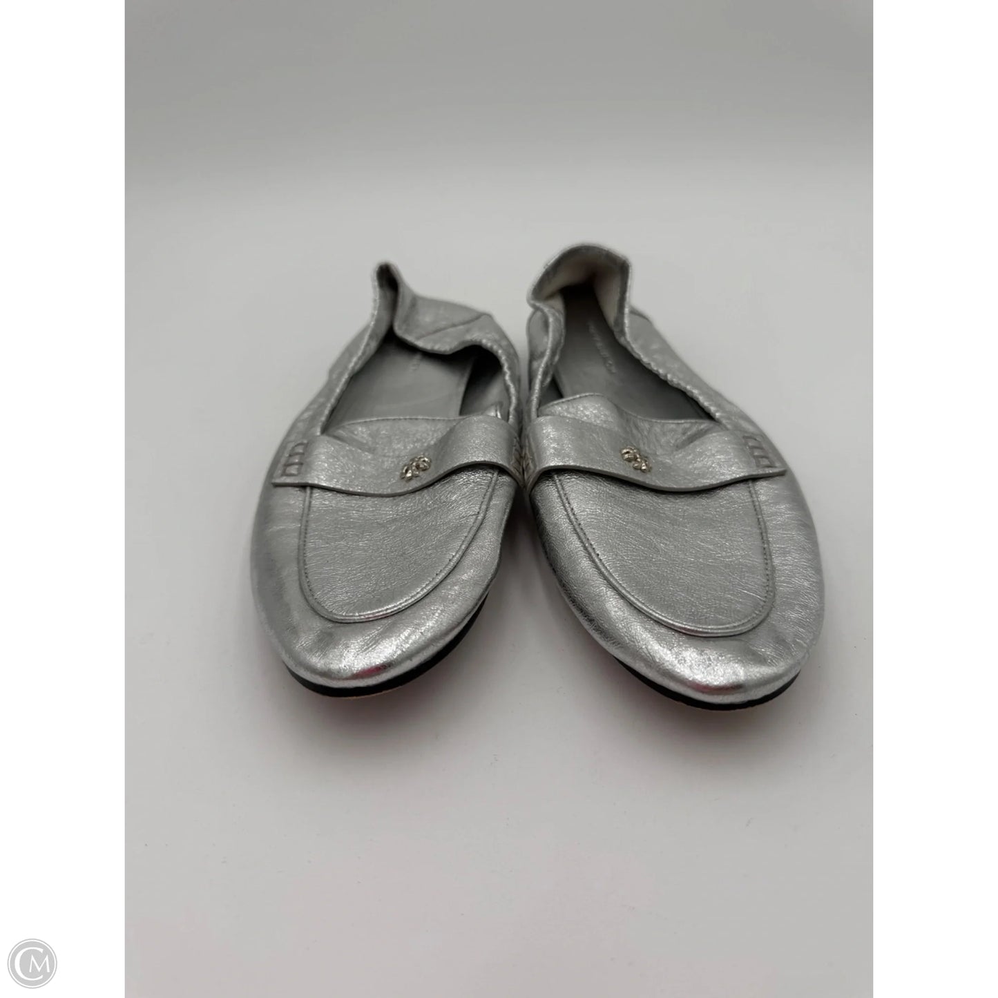 Shoes Designer By Tory Burch In Silver, Size: 8