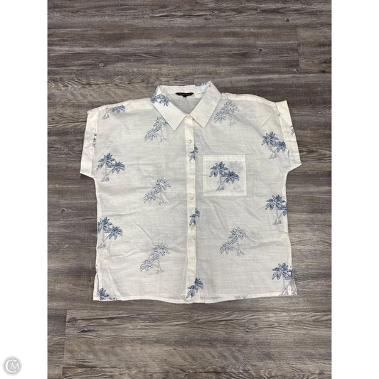 Top Short Sleeve By Button-Up Palms In White, Size: L