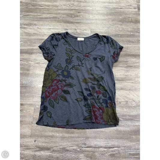 Top Short Sleeve Basic By T.la In Floral Print, Size: M