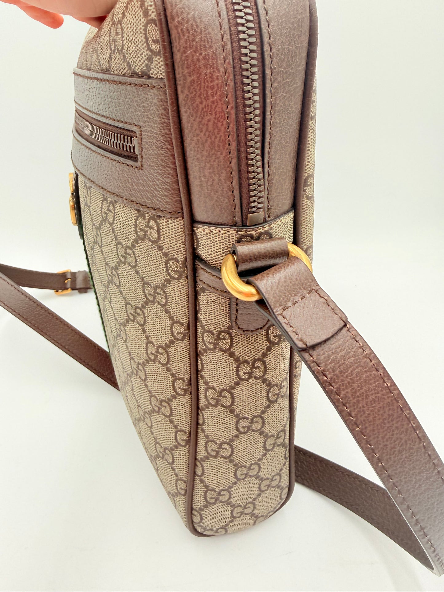 Crossbody Luxury Designer By Gucci In Tan, Size:Large