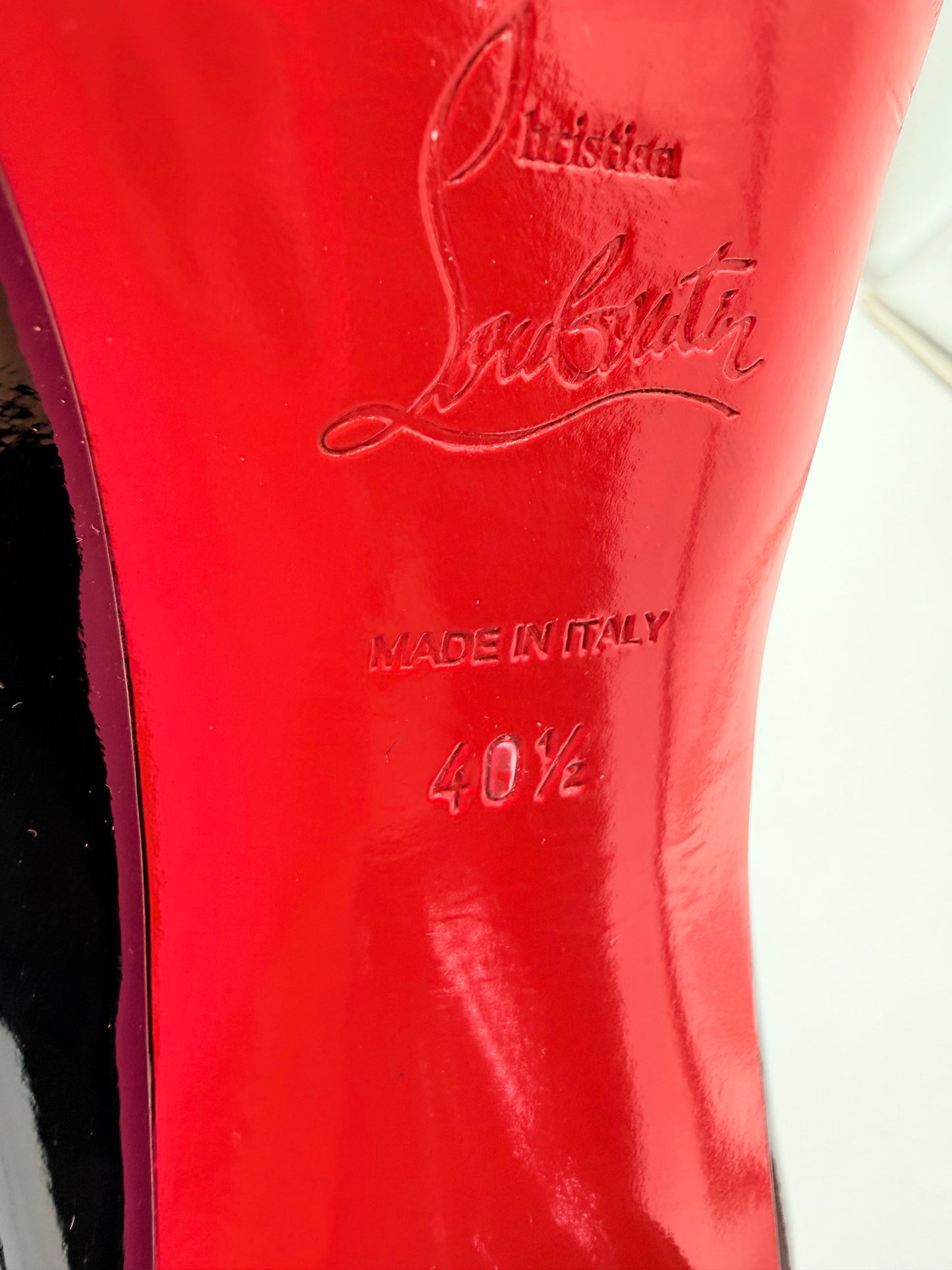 Shoes Luxury Designer By Christian Louboutin In Black, Size: 10