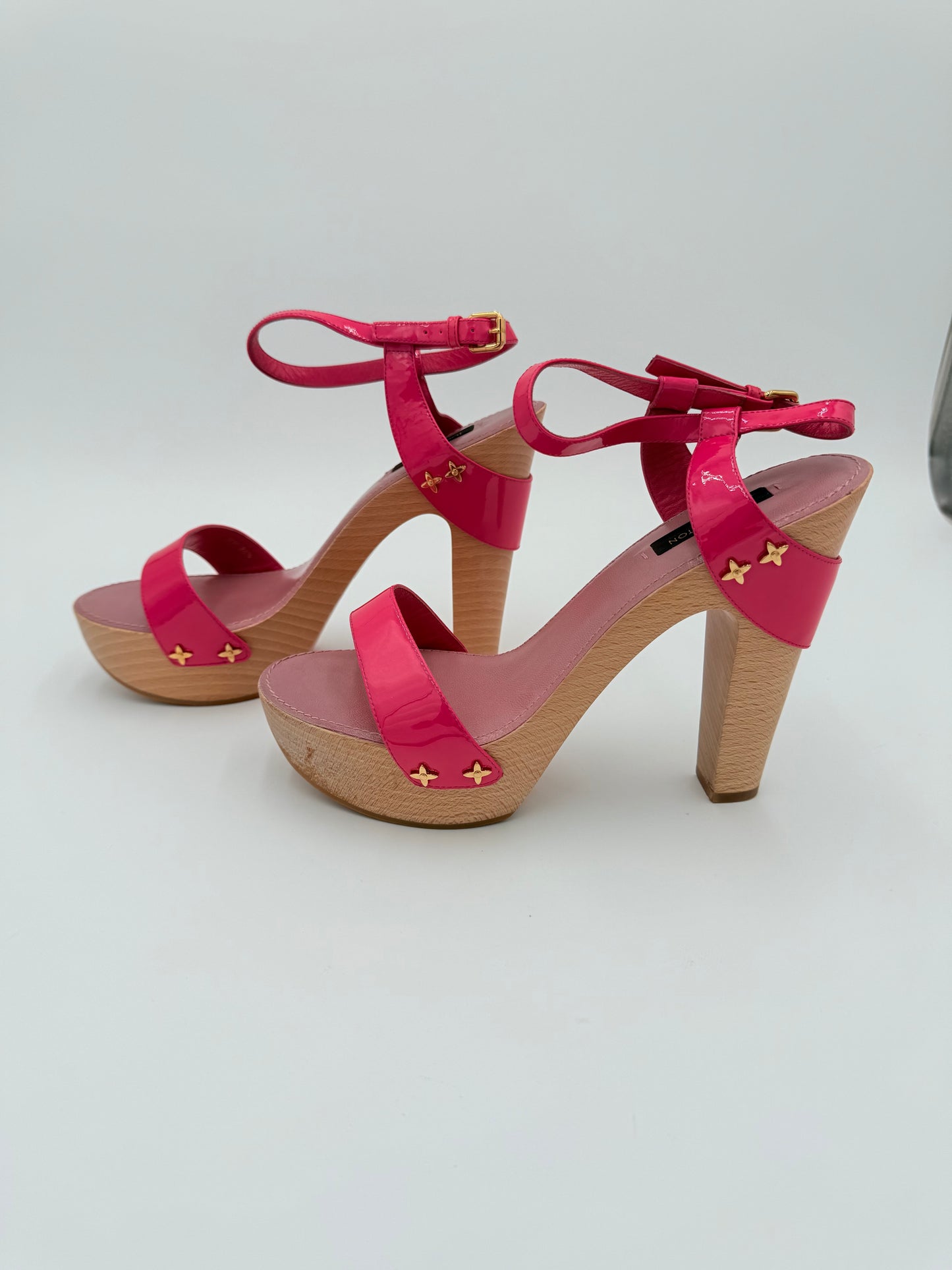 Shoes Luxury Designer By Louis Vuitton In Pink, Size:8