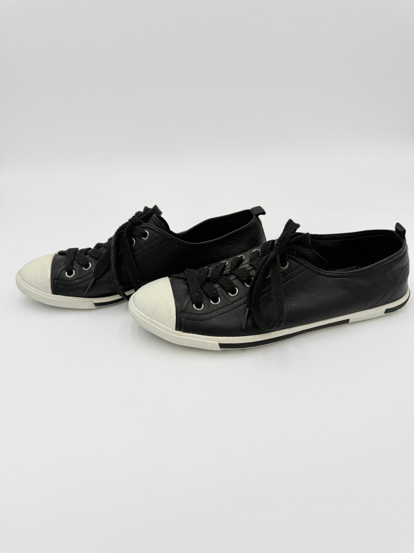 Shoes Luxury Designer By Prada In Black, Size:10