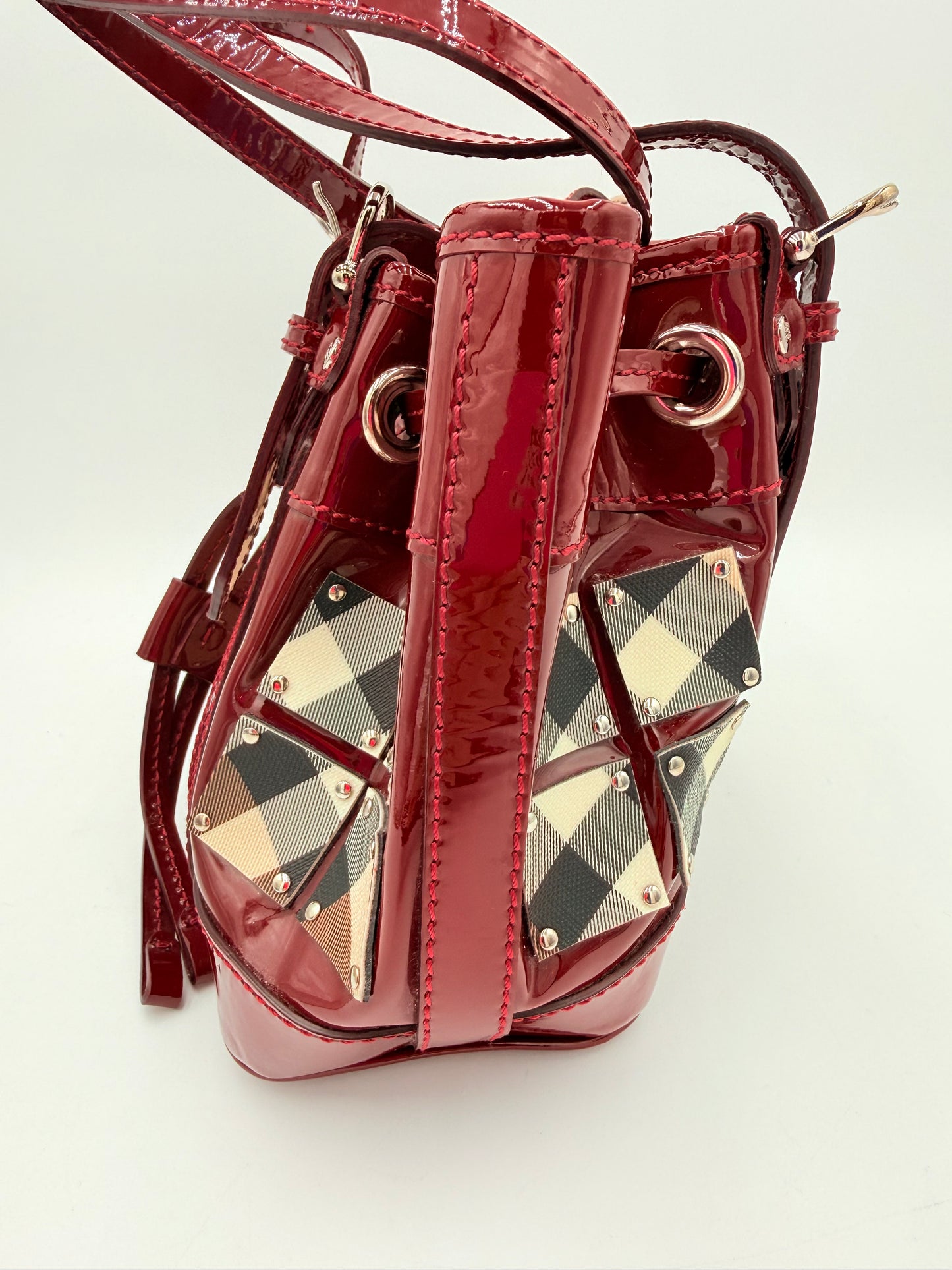 Handbag Luxury Designer By Burberry, Size: Medium
