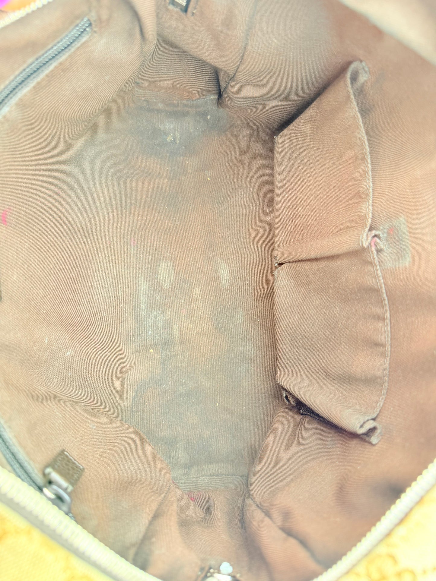 Crossbody Luxury Designer By Gucci In Tan, Size:Medium