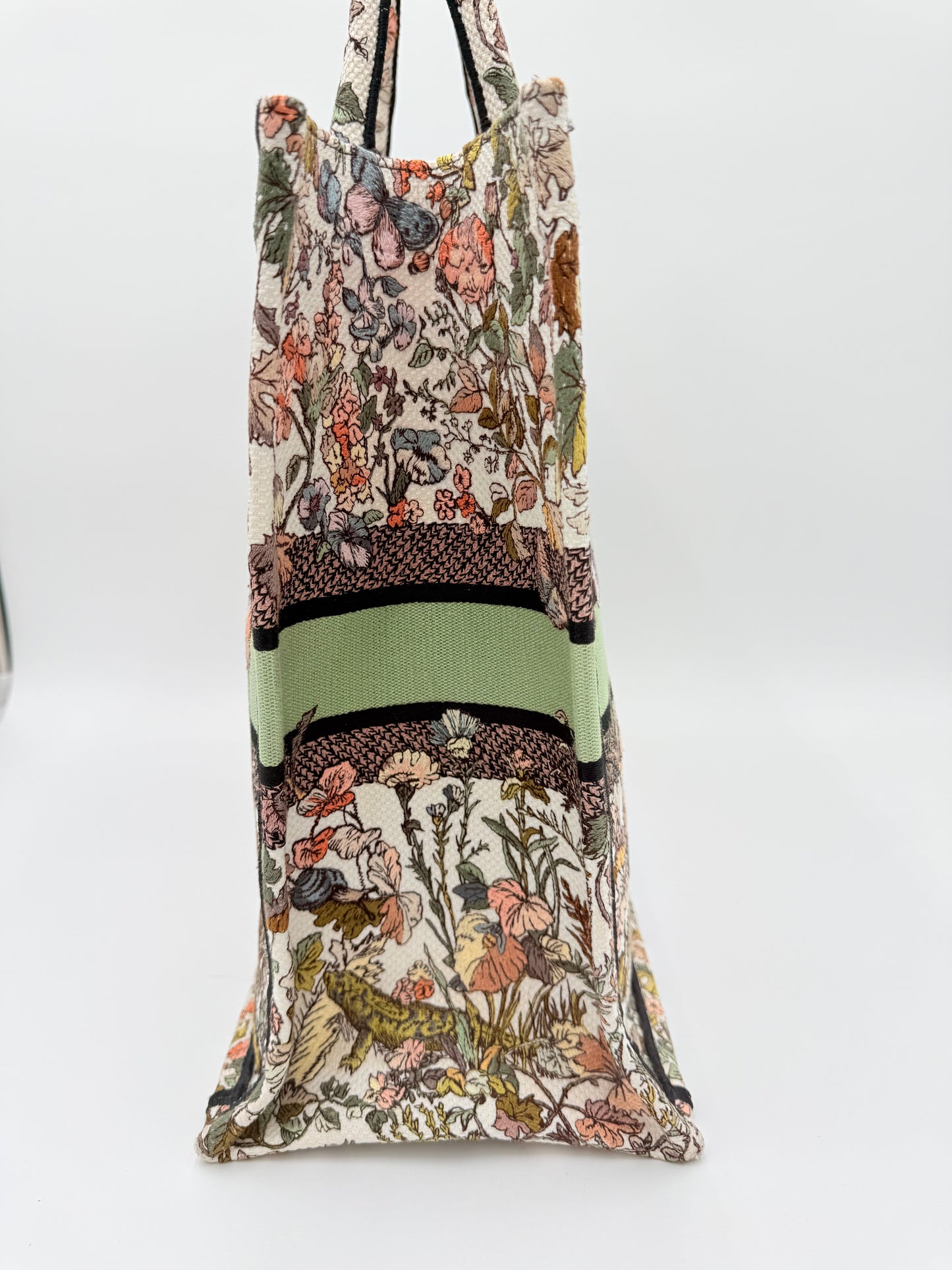 Tote Luxury Designer By Dior In Multi, Size:Large