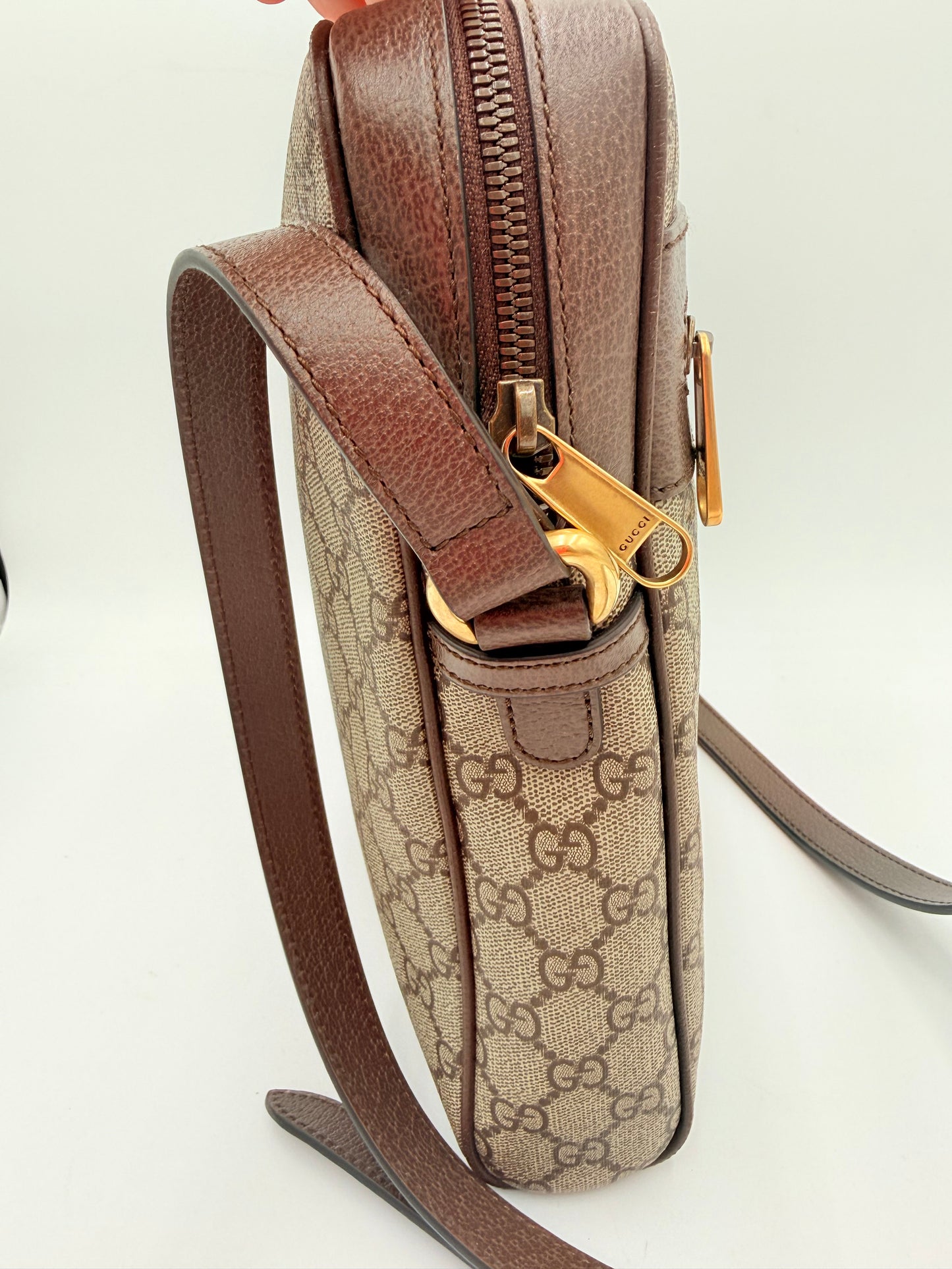 Crossbody Luxury Designer By Gucci In Tan, Size:Large