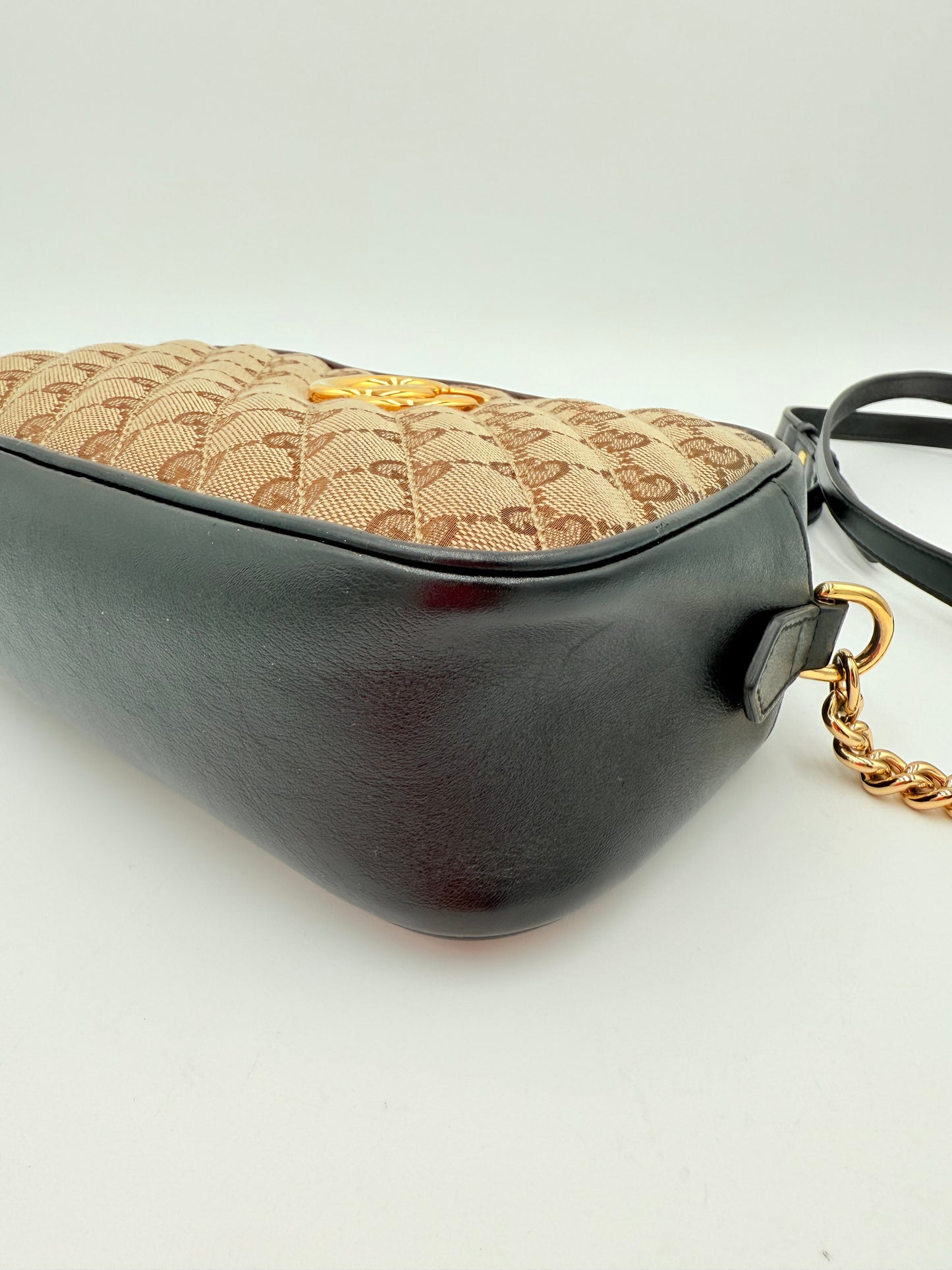 Crossbody Luxury Designer By Gucci In Tan, Size:Small