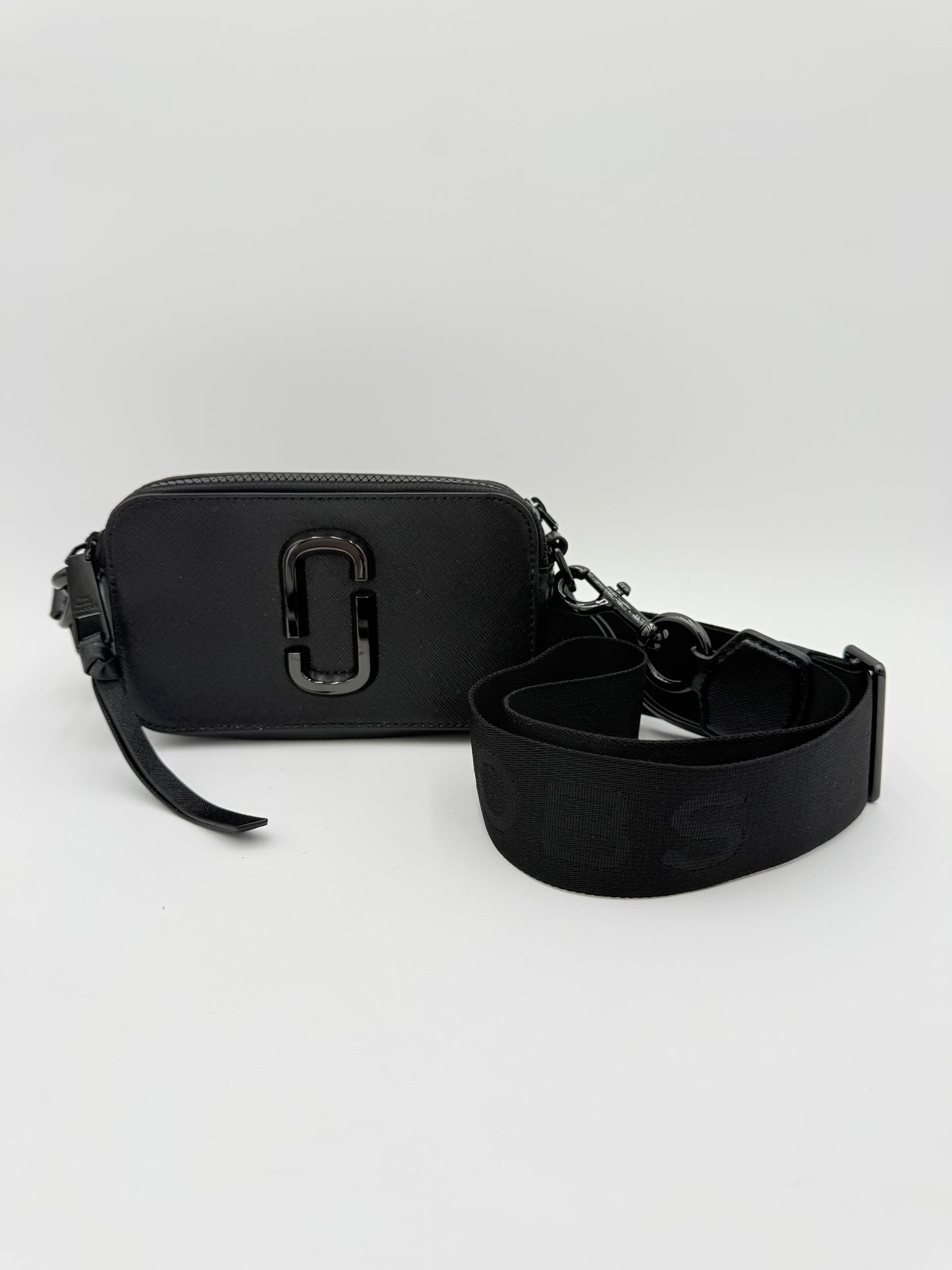 Crossbody Luxury Designer By Marc Jacobs In Black, Size:Small