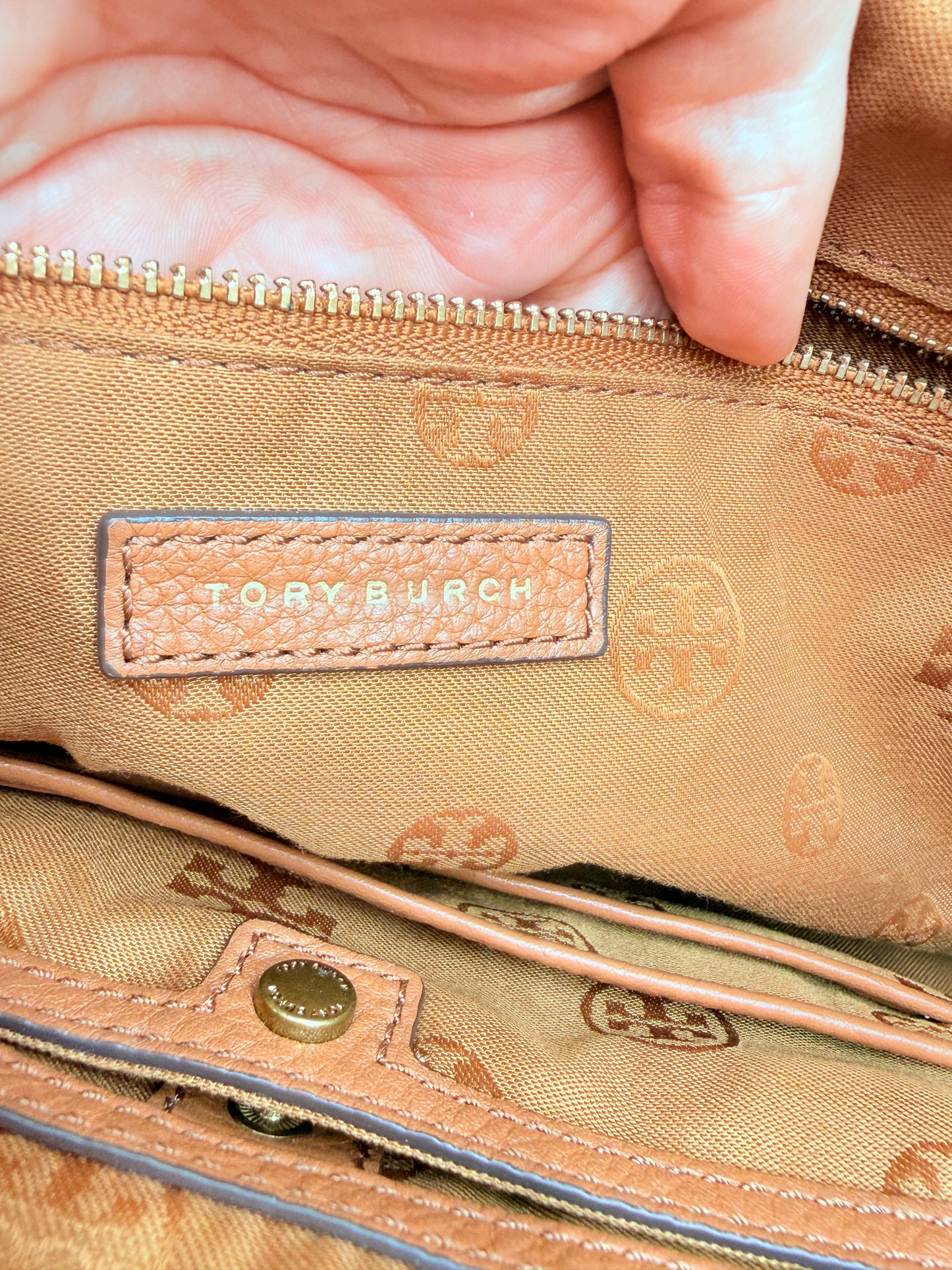 Handbag Designer By Tory Burch, Size: Large