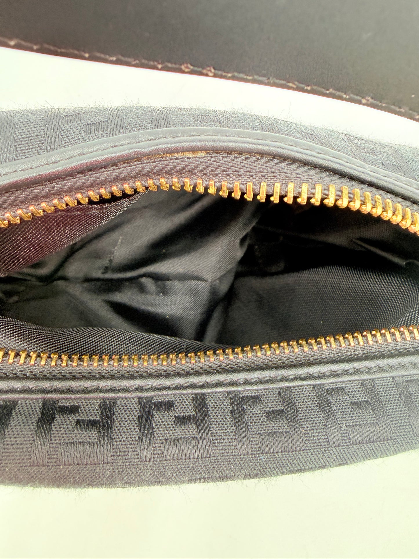 Handbag Luxury Designer By Fendi In Black, Size:Small