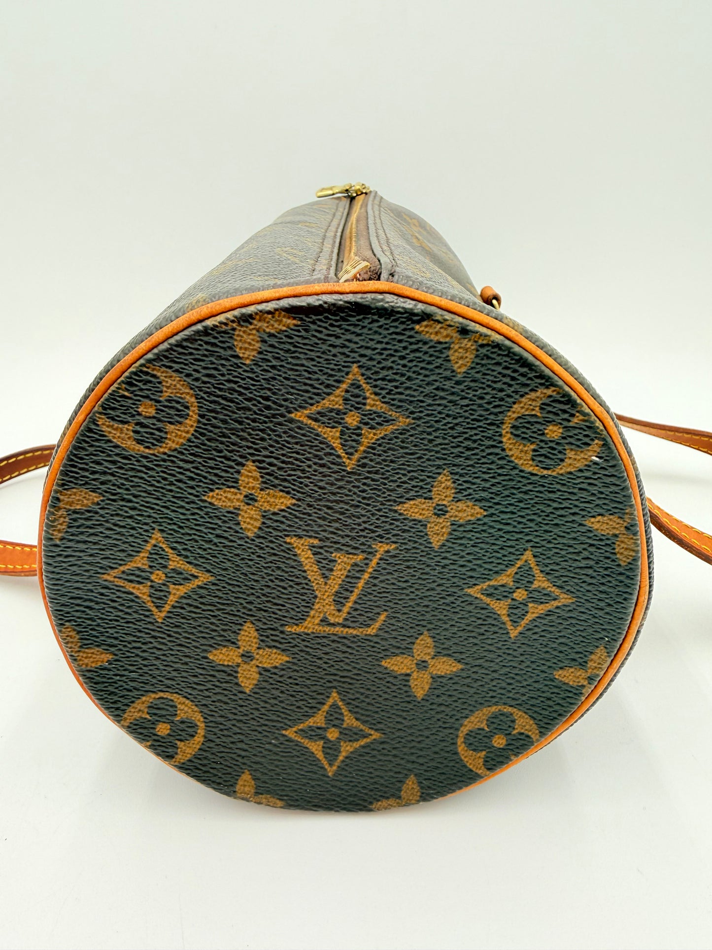 Handbag Luxury Designer By Louis Vuitton In Brown & Gold, Size:Medium