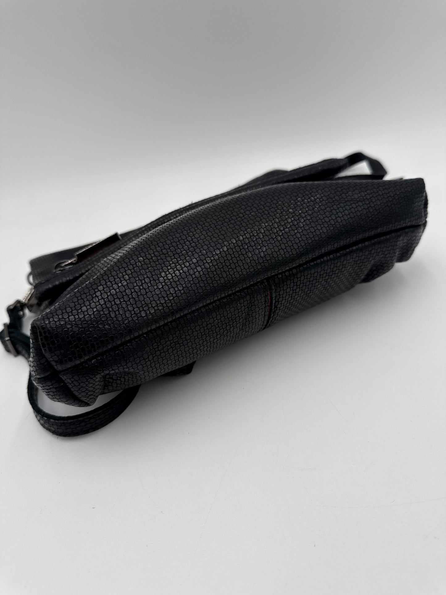 Crossbody By Hammitt, Size: Medium