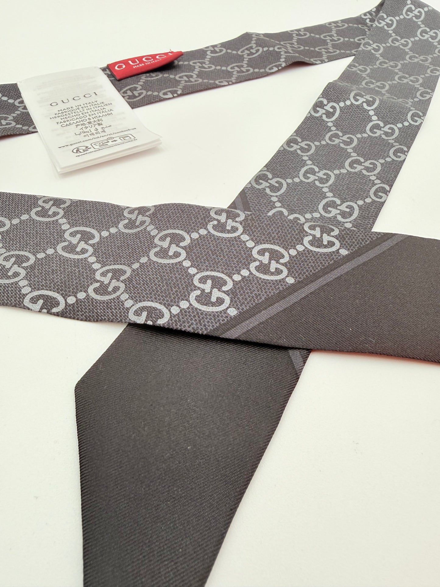 Scarf Luxury Designer By Gucci In Grey & Silver