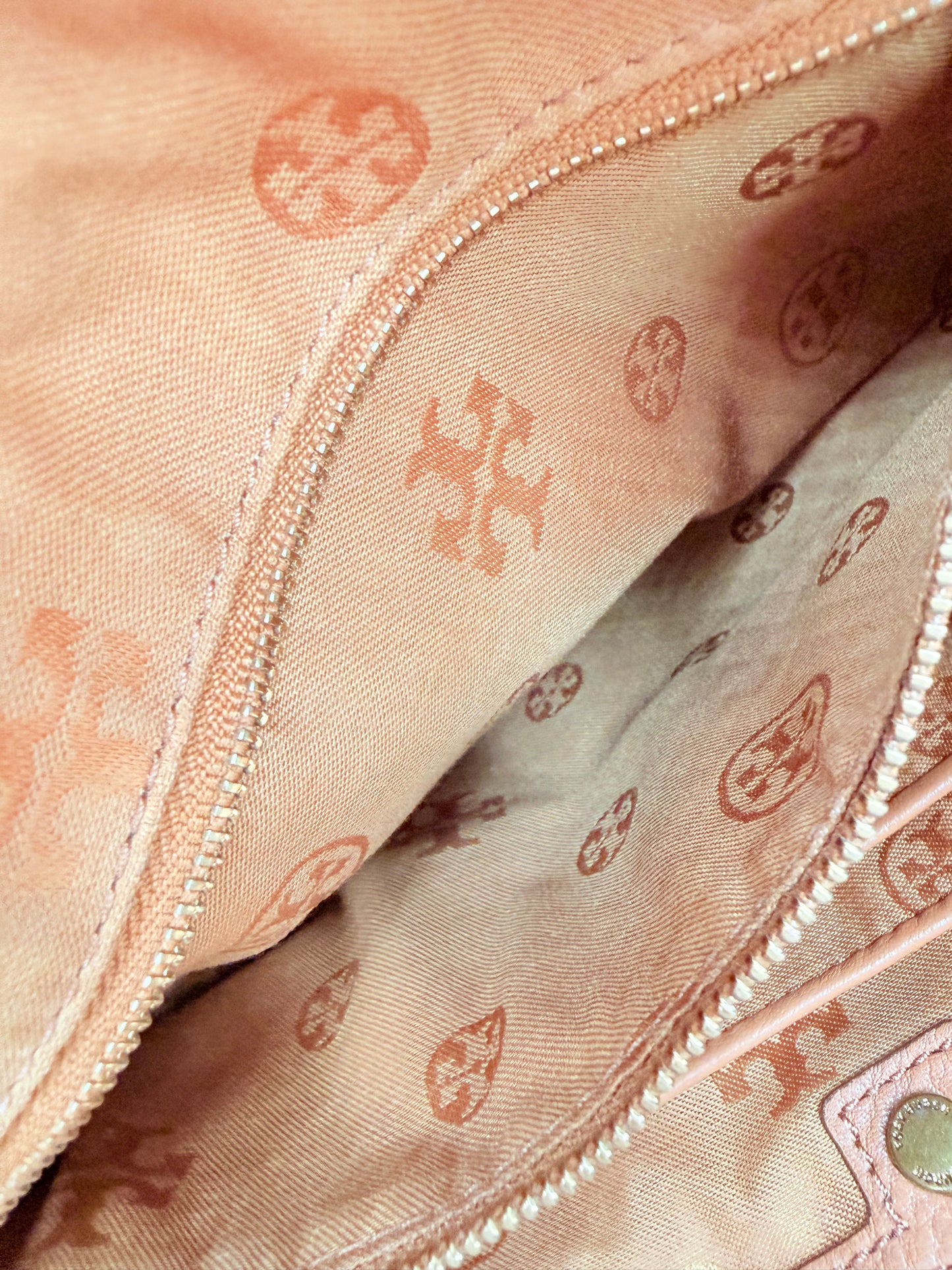 Handbag Designer By Tory Burch, Size: Large