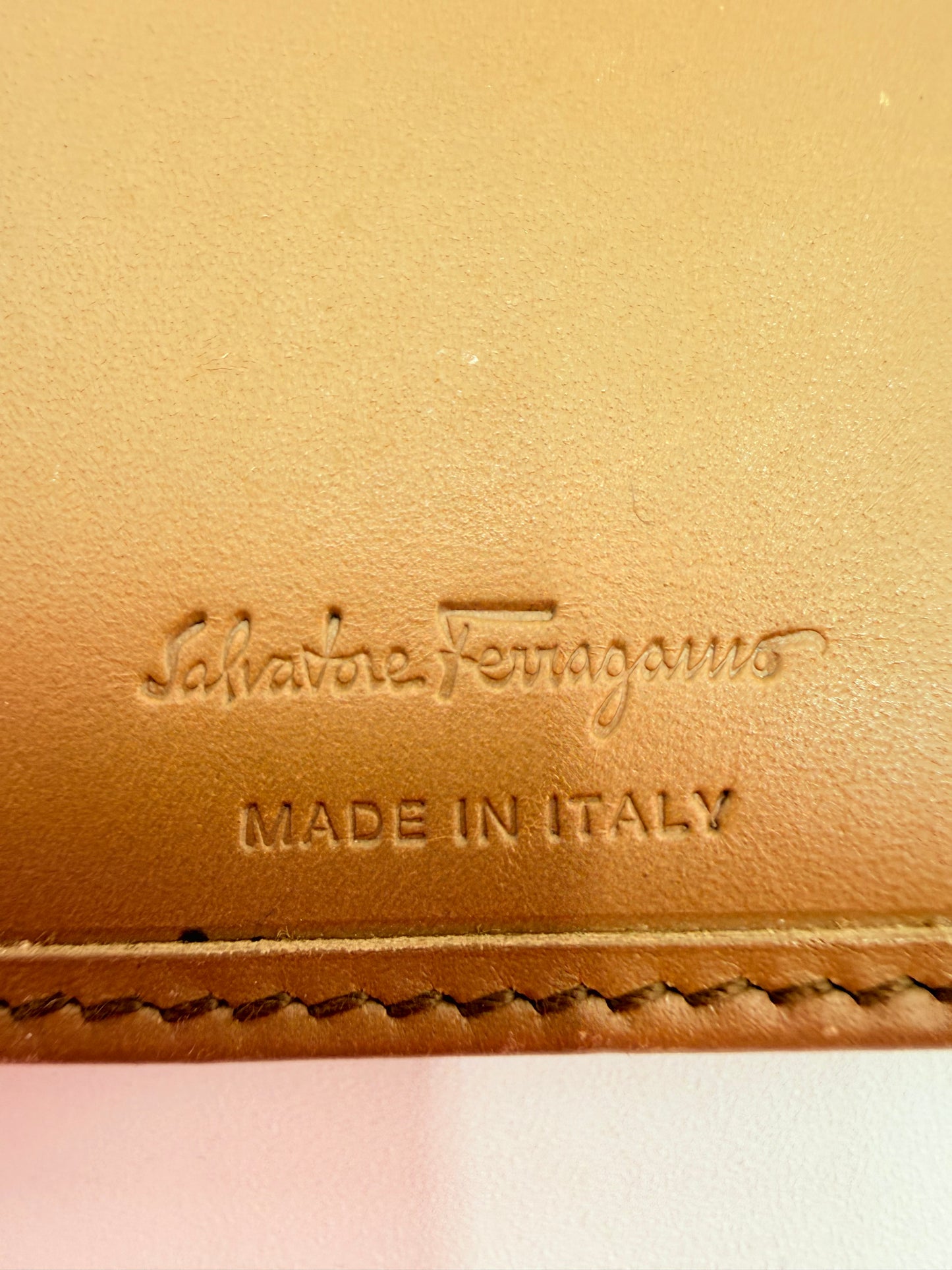 Wallet Designer By Salvatore Ferragamo, Size: Medium
