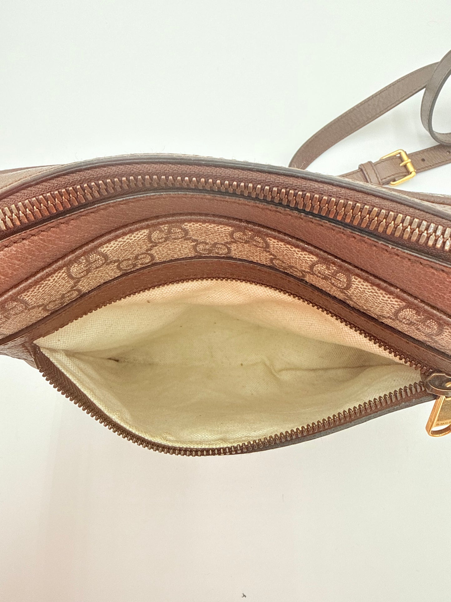 Crossbody Luxury Designer By Gucci In Multi, Size:Medium