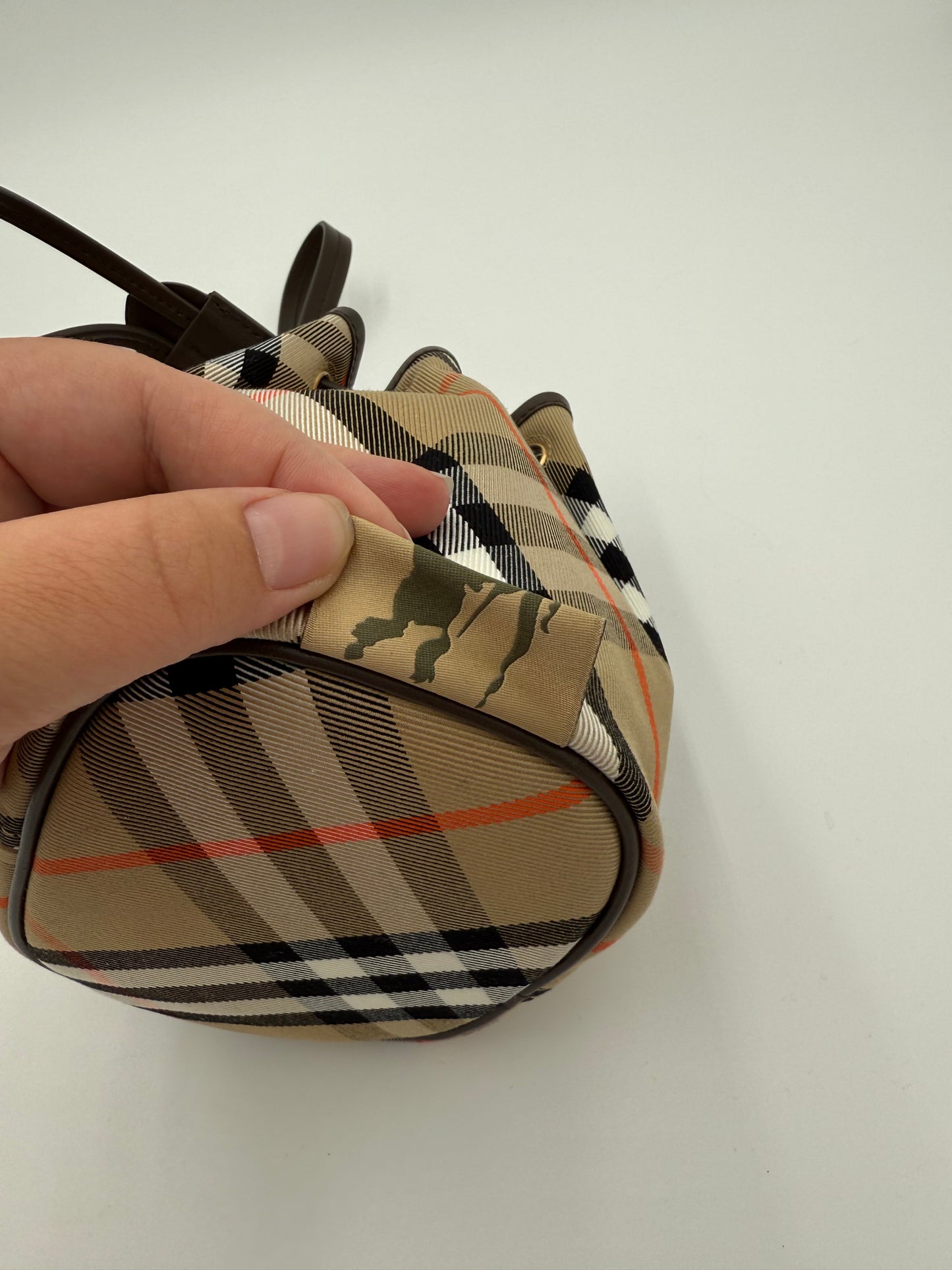 Handbag Luxury Designer By Burberry In Plaid Pattern, Size:Small