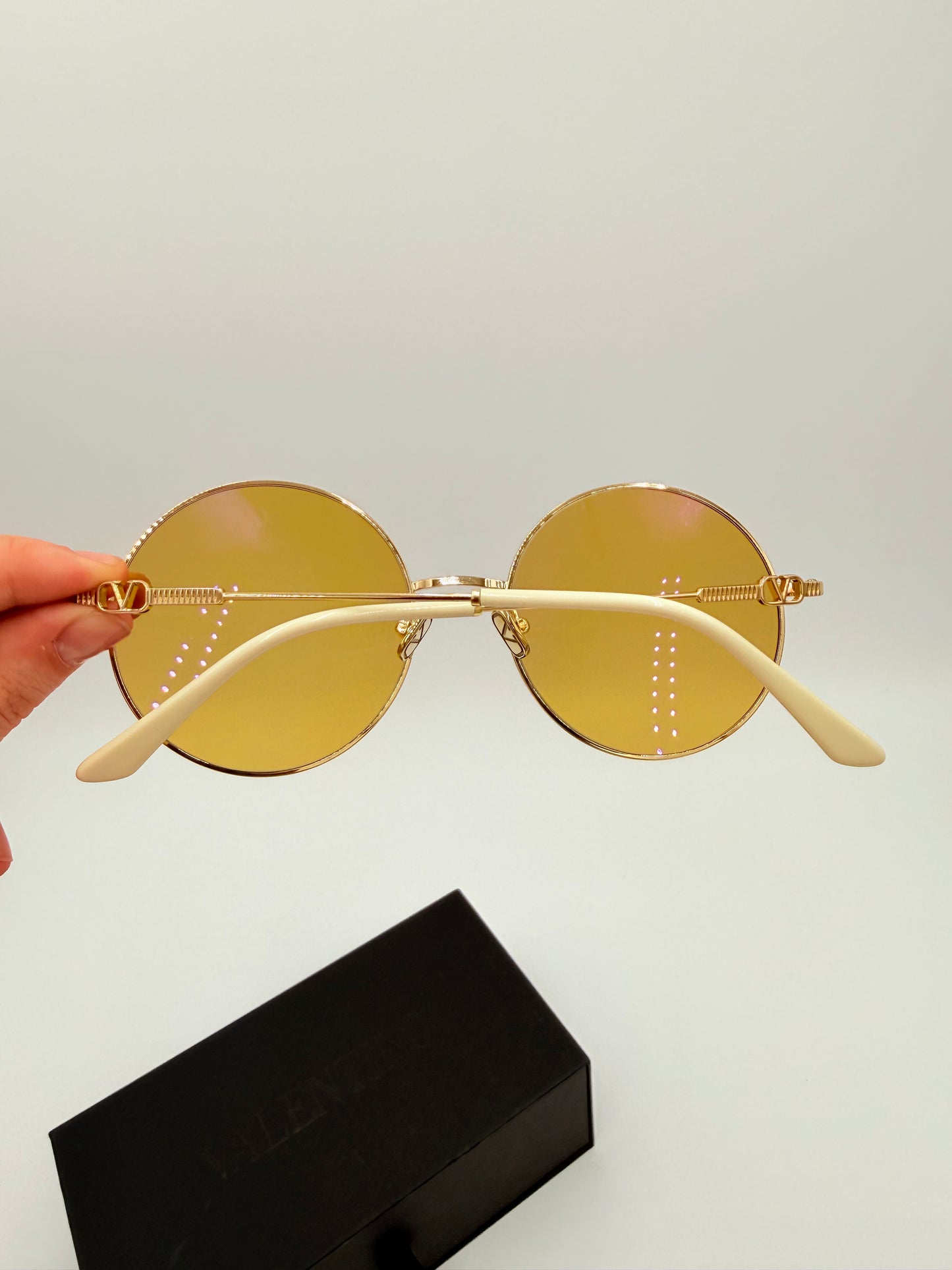 Sunglasses Luxury Designer By Valentino-garavani, Size: