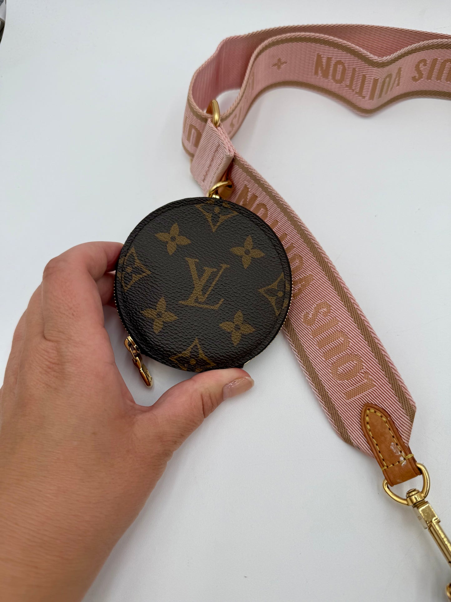 Crossbody Luxury Designer By Louis Vuitton In Brown & Pink, Size:Medium