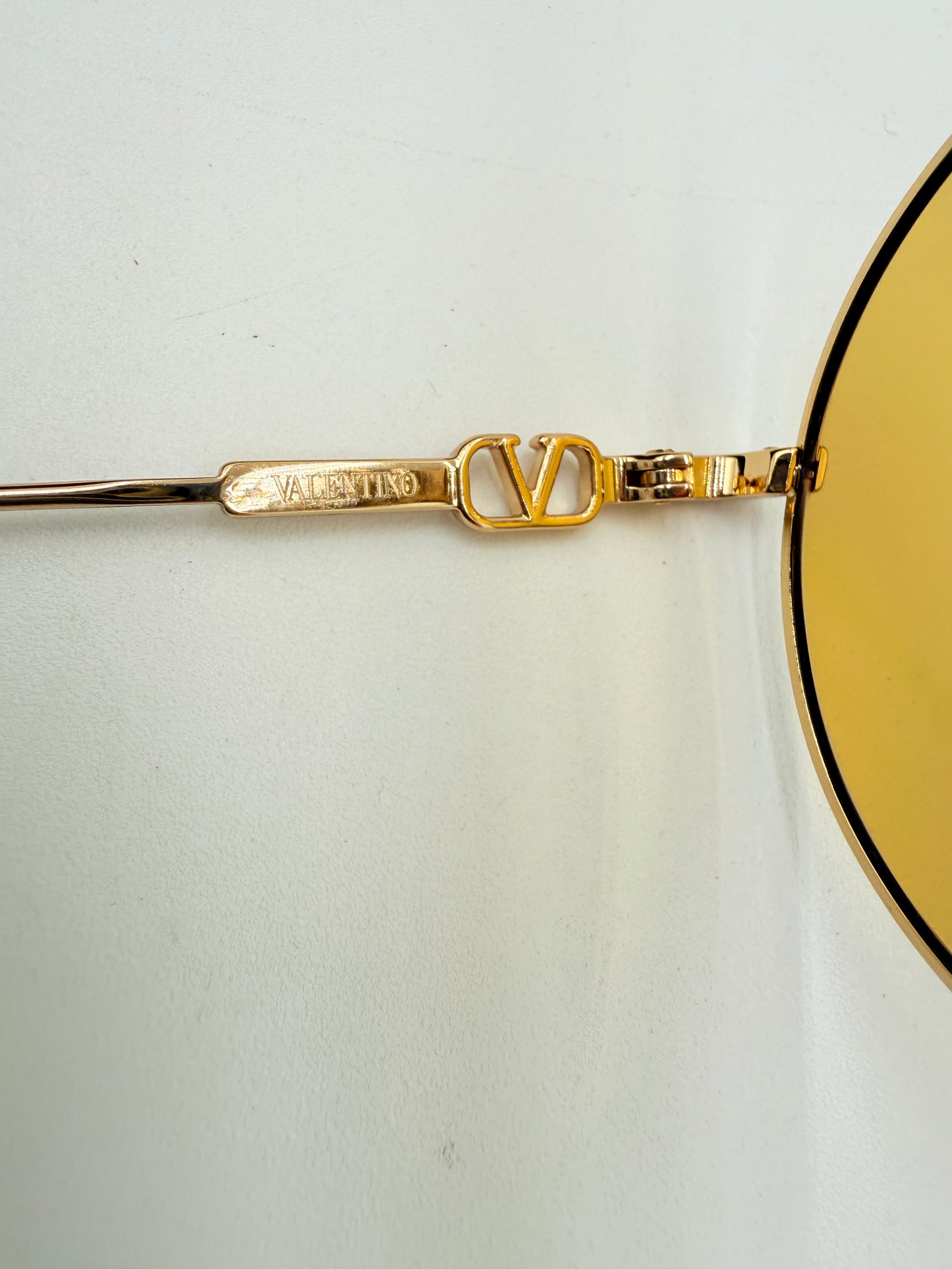 Sunglasses Luxury Designer By Valentino-garavani, Size: