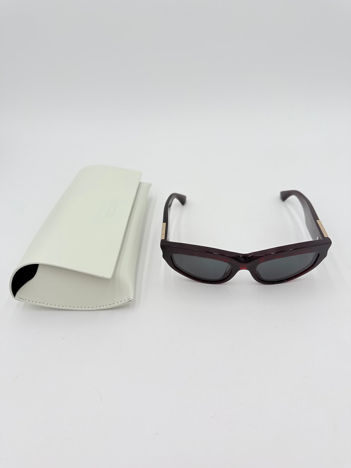 Sunglasses Luxury Designer By Burberry In Maroon