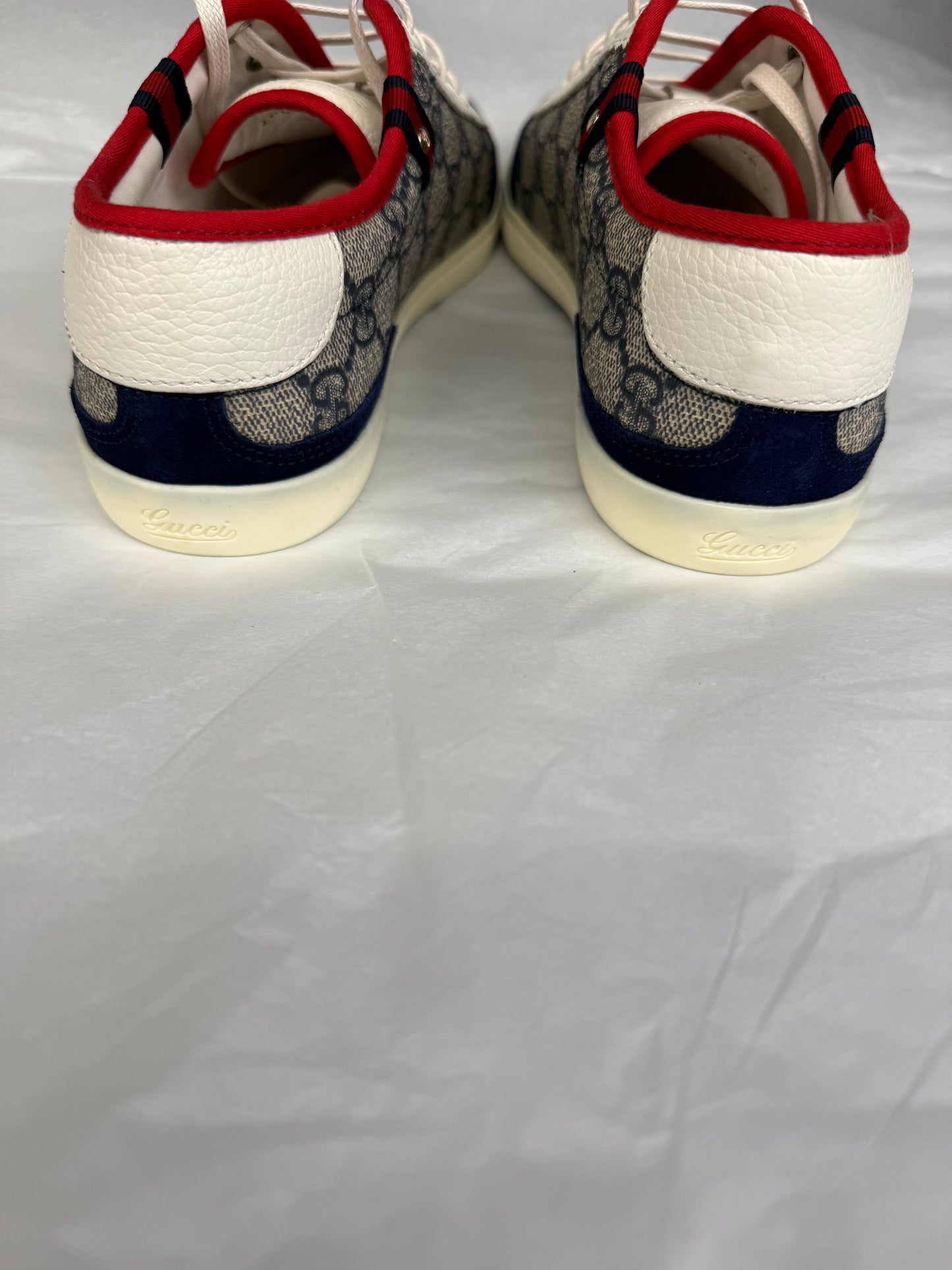 Shoes Luxury Designer By Gucci In Blue & Red, Size: 8