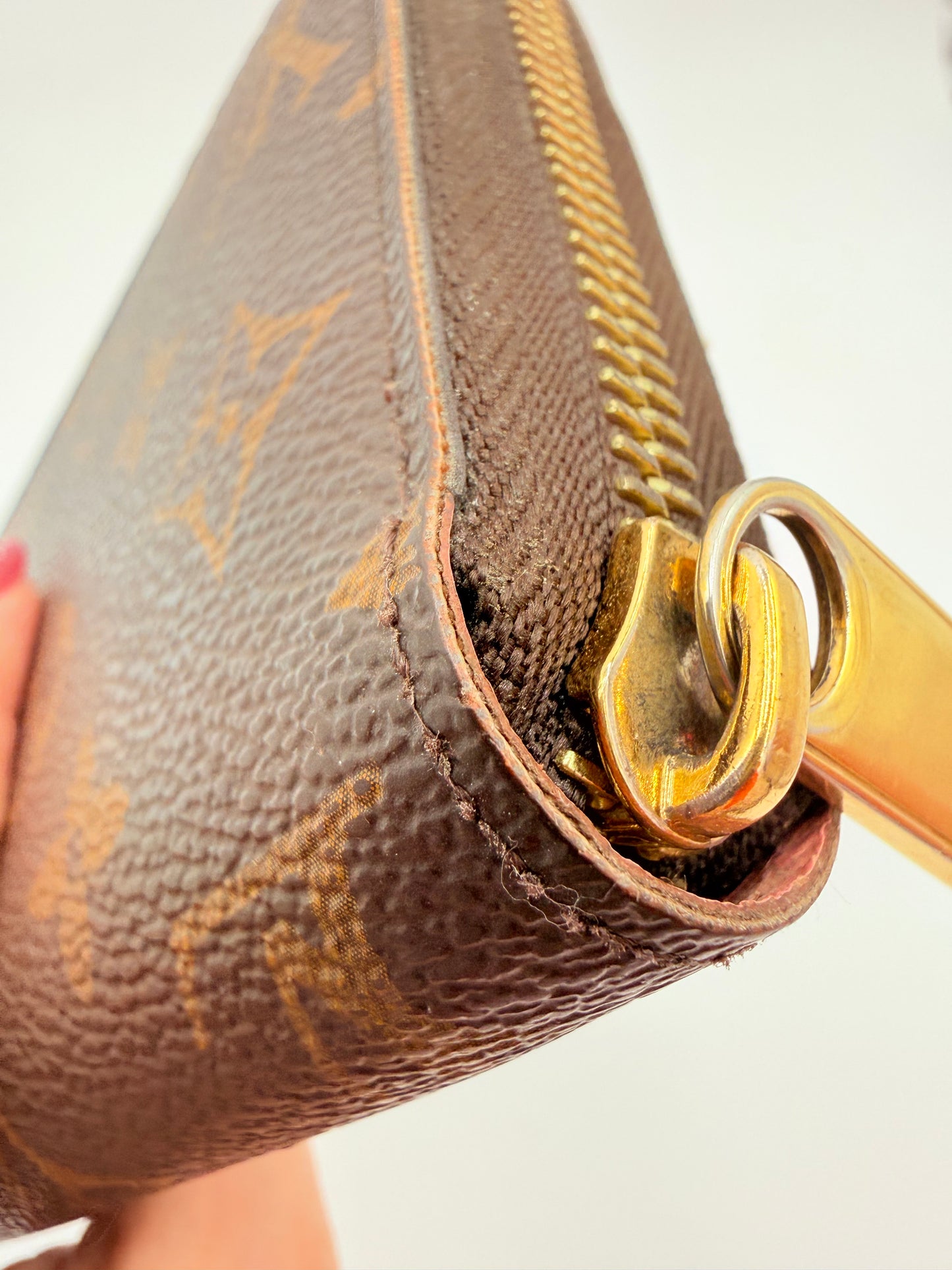 Wallet Luxury Designer By Louis Vuitton, Size: Large
