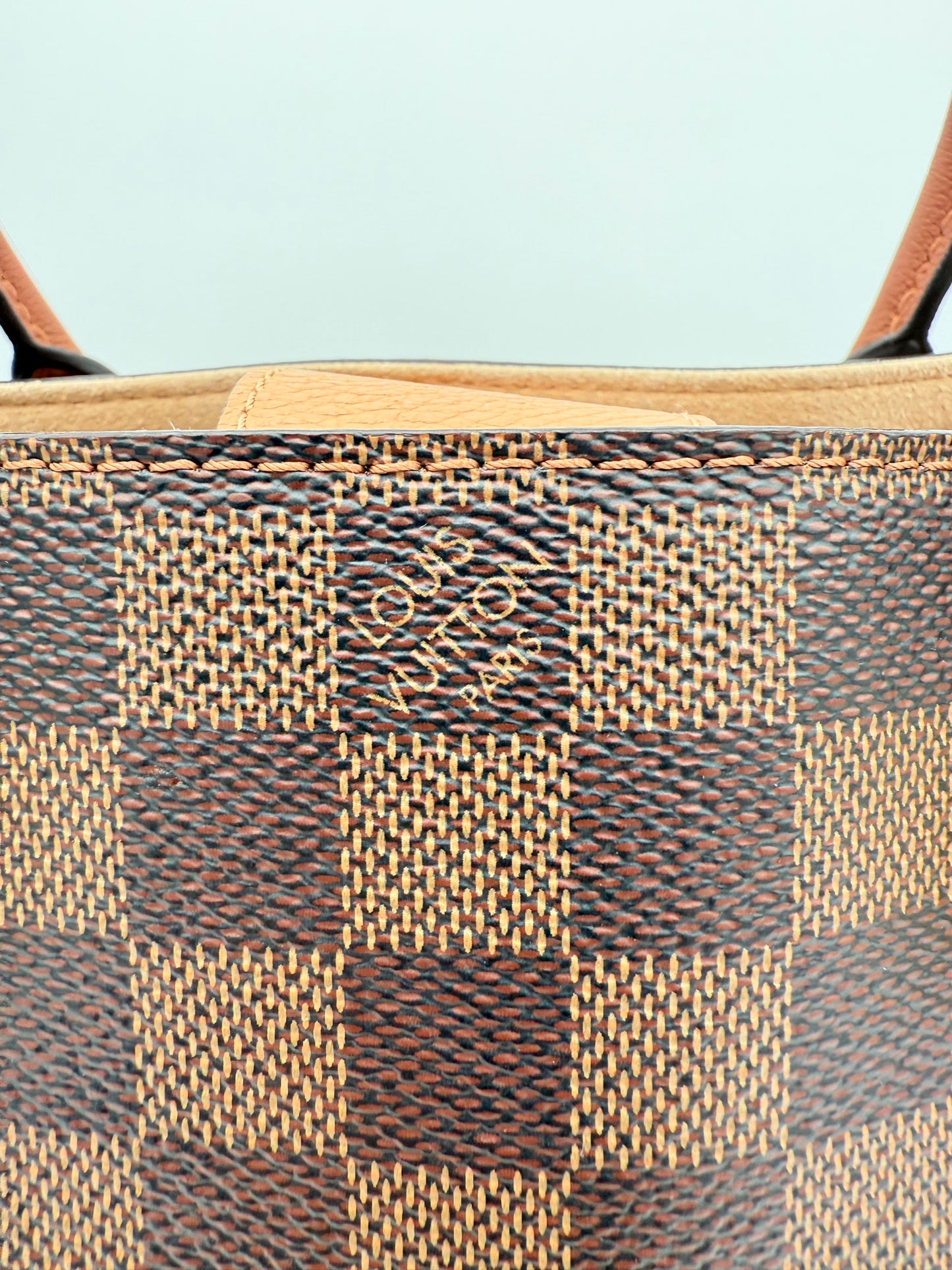 Handbag Luxury Designer By Louis Vuitton In Brown, Size:Medium