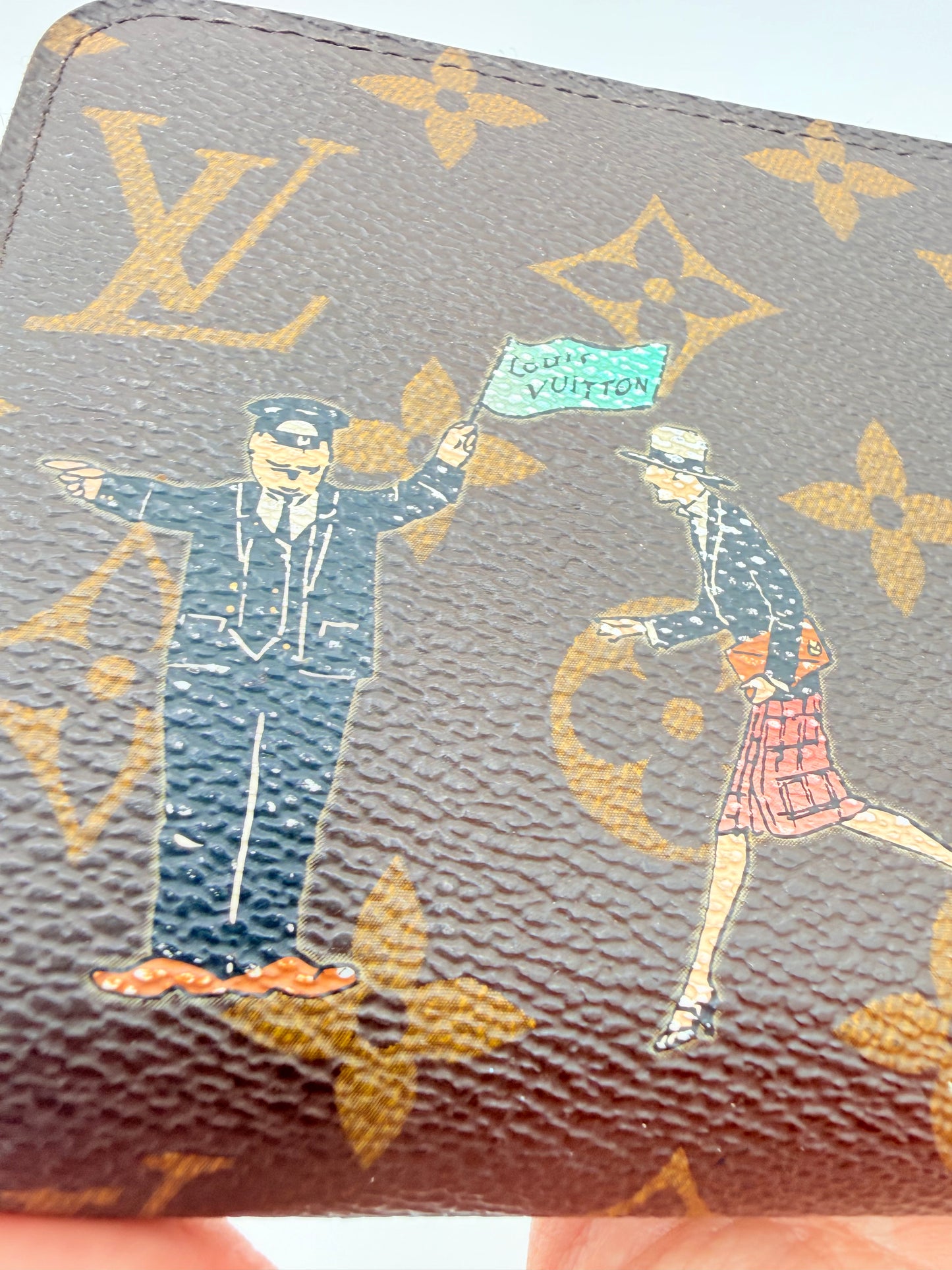 Wallet Luxury Designer By Louis Vuitton, Size: Large