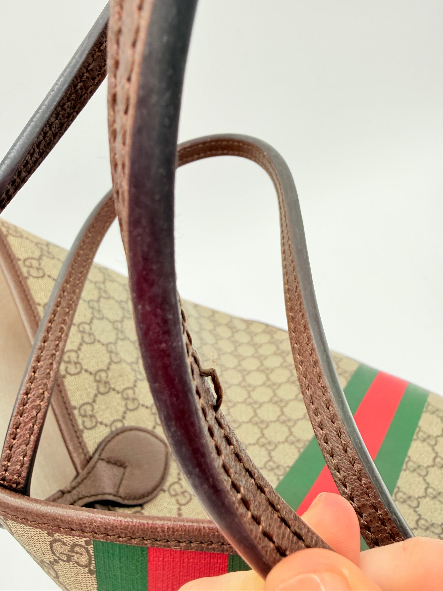 Handbag Luxury Designer By Gucci In Beige, Size:Large