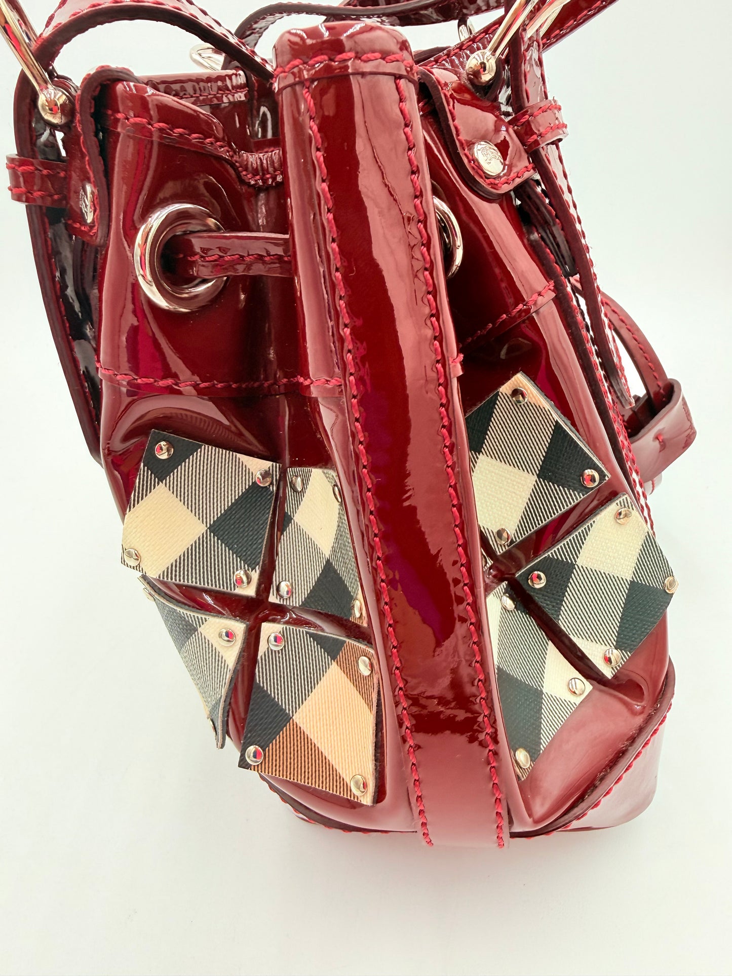 Handbag Luxury Designer By Burberry, Size: Medium