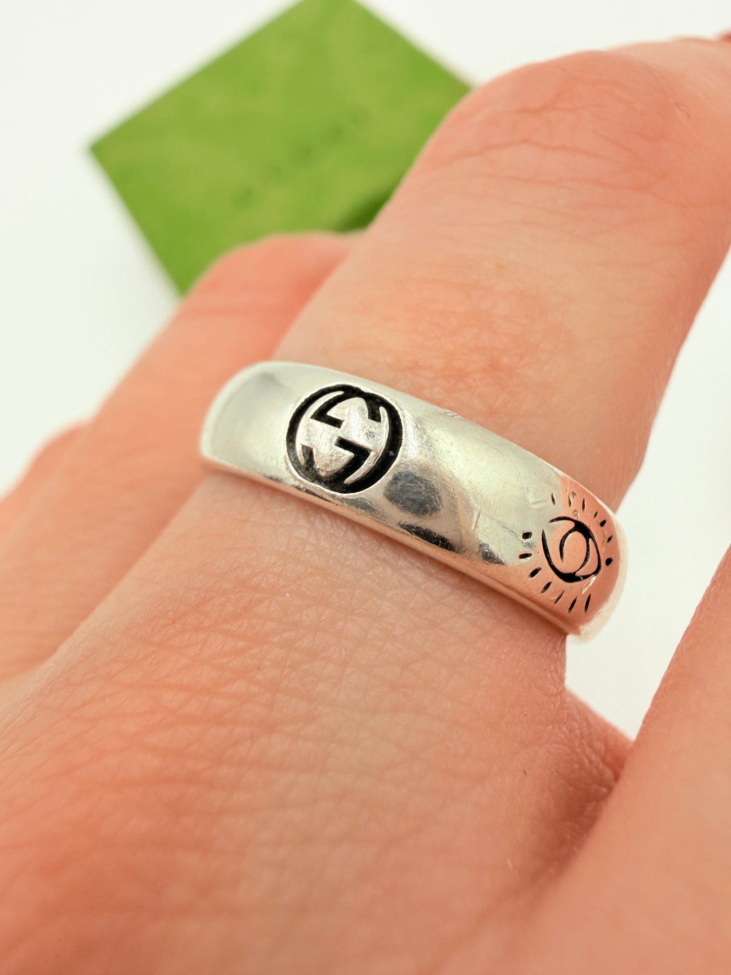 Ring Luxury Designer By Gucci, Size: 6.5