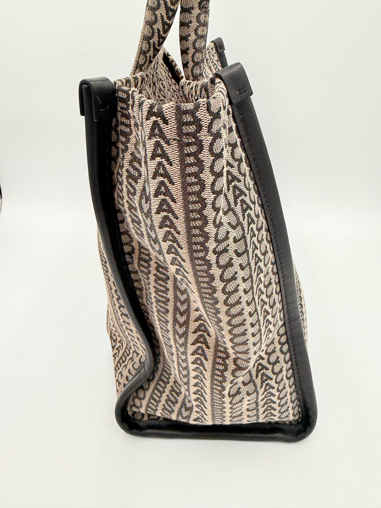 Tote Luxury Designer By Marc Jacobs In Black & Tan, Size:Large
