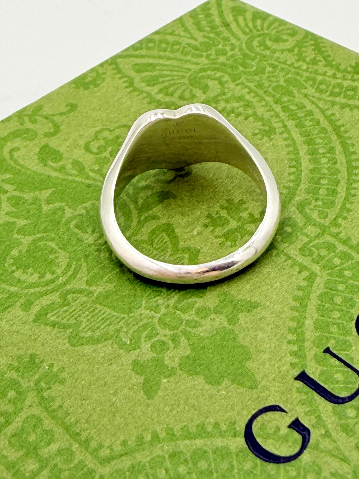Ring Luxury Designer By Gucci, Size: 6