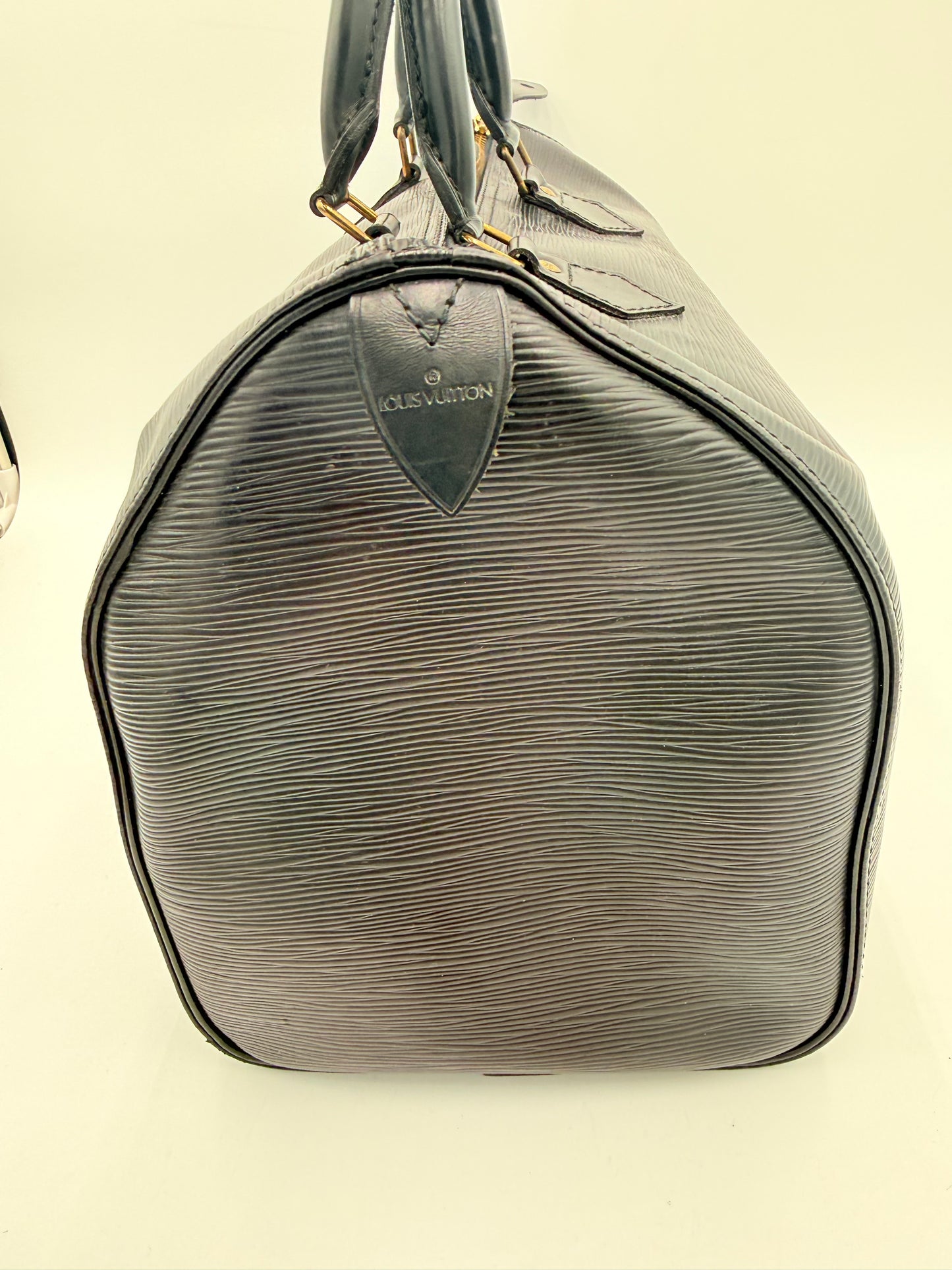 Handbag Luxury Designer By Louis Vuitton In Black, Size:Large