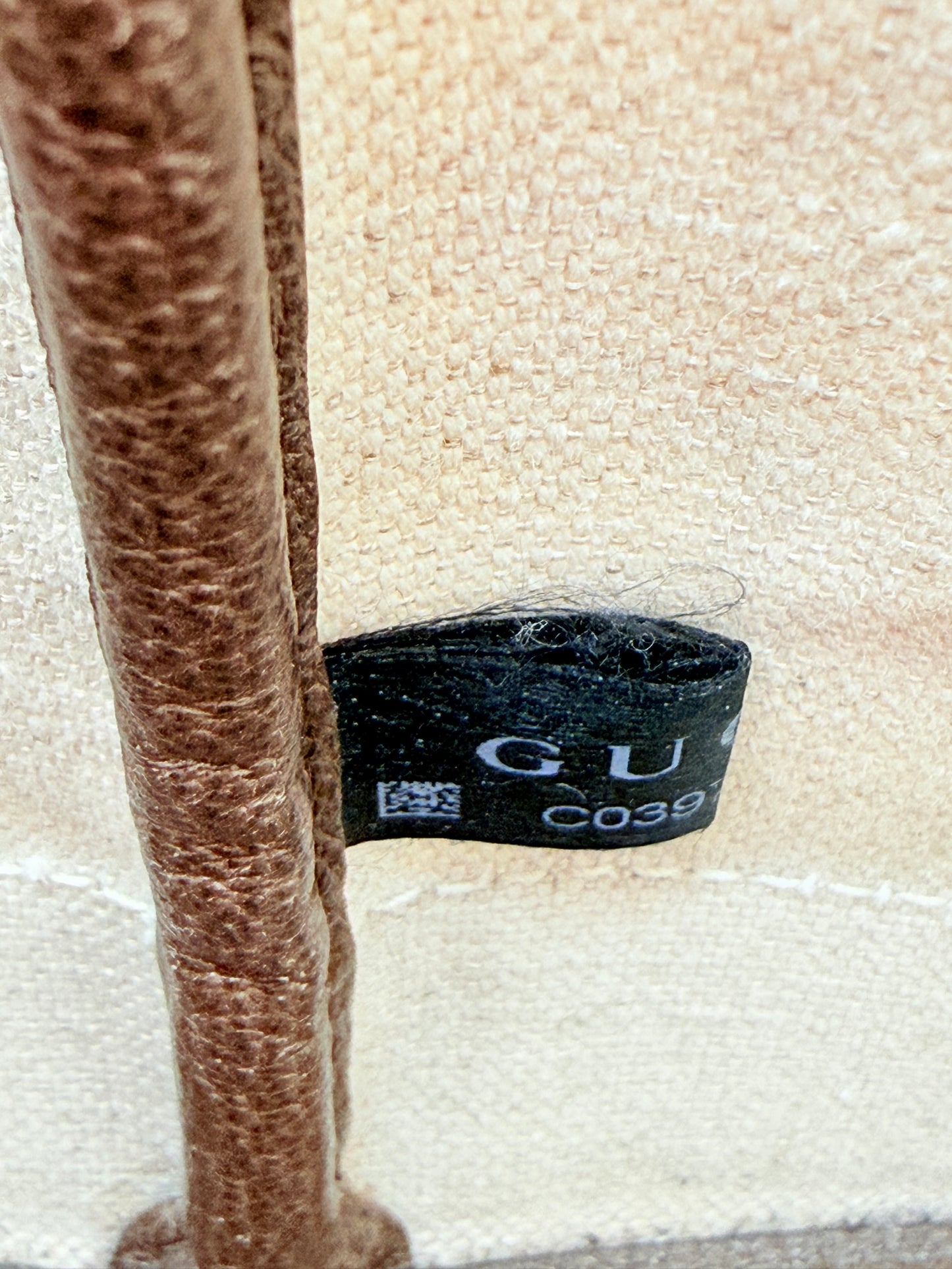 Handbag Luxury Designer By Gucci In Beige, Size:Large